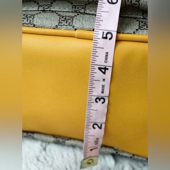 NEW Beige/Mustard Yellow Backpack 6 Pockets Adjustable Straps Light inte… - Picture 6 of 9